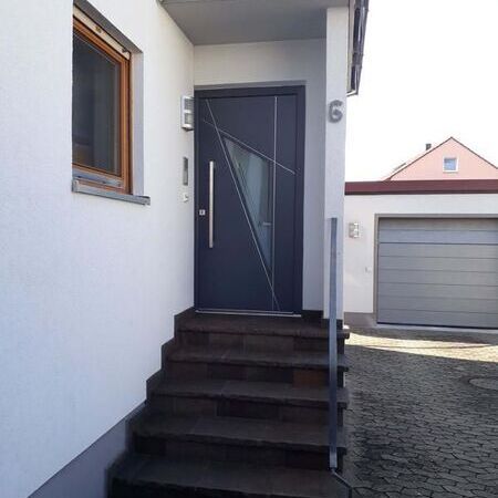 Haustür nachher